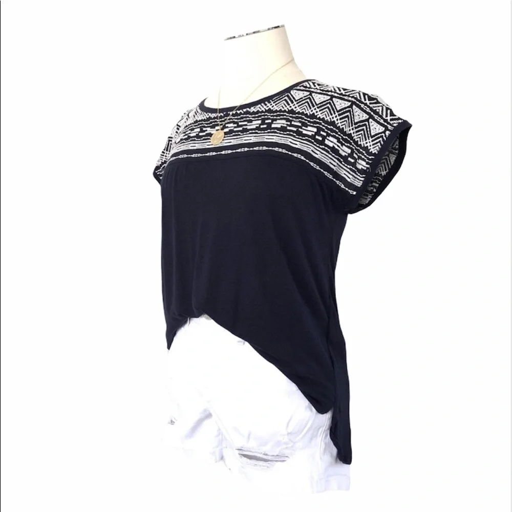 ESPRIT Aztec Embroidered Cotton Blend Cap Sleeve Tee Top Navy White Sz XS - Picture 1 of 10